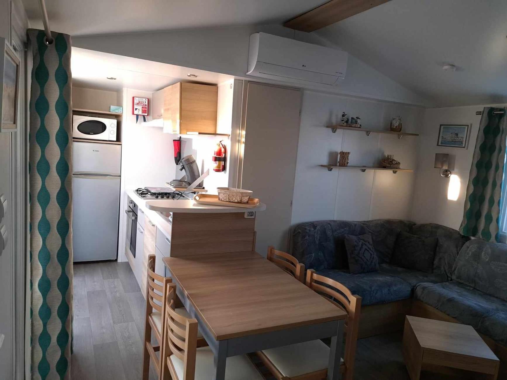 Davorel Mobil Home Les Mathes Exterior photo